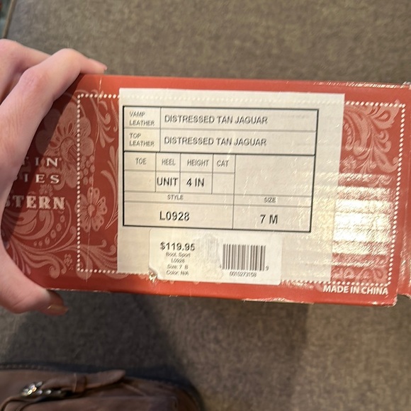 NWT! Ladies Western Boots - Picture 10 of 10